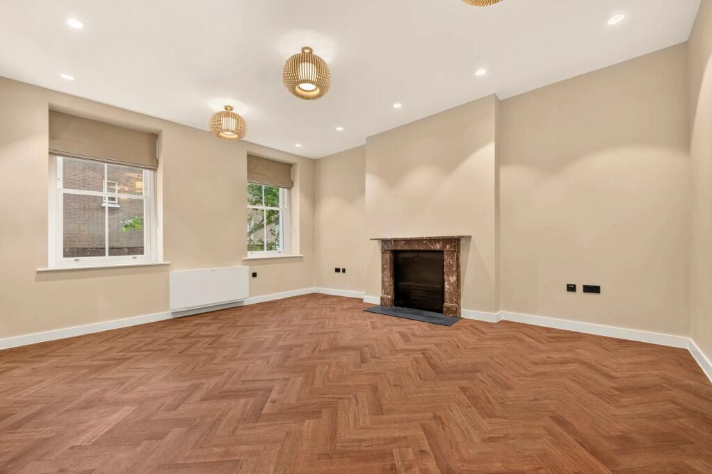 2 bed 1st Floor Flat for rent in Westminster. From Chestertons Estate Agents - Covent Garden Lettings