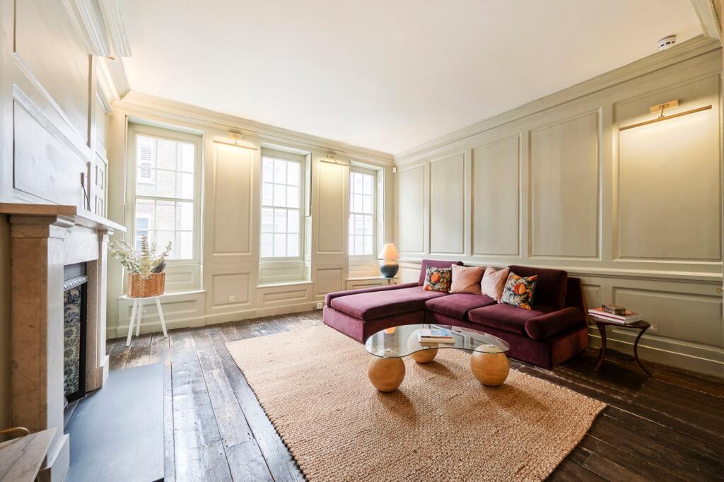 3 bed Detached for rent in Westminster. From Chestertons Estate Agents - Covent Garden Lettings 3 bed Detached for rent in Westminster. From Chestertons Estate Agents - Covent Garden Lettings