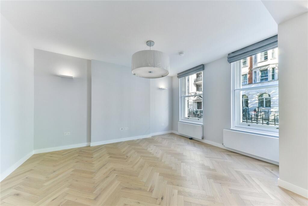 2 bed 1st Floor Flat for rent in Camden Town. From Chestertons Estate Agents - Covent Garden Lettings