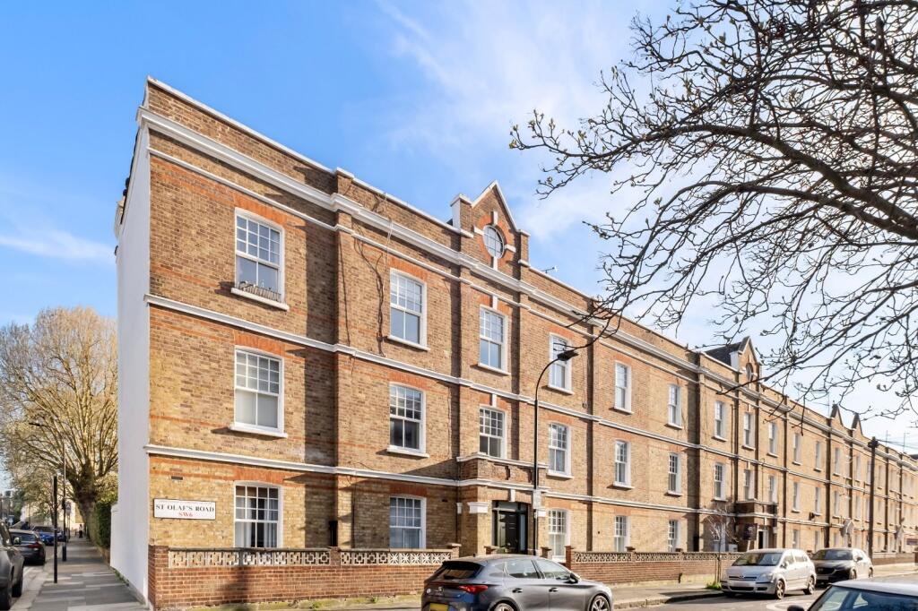 2 bed 1st Floor Flat for rent in Fulham. From Chestertons Estate Agents - Fulham Road Lettings