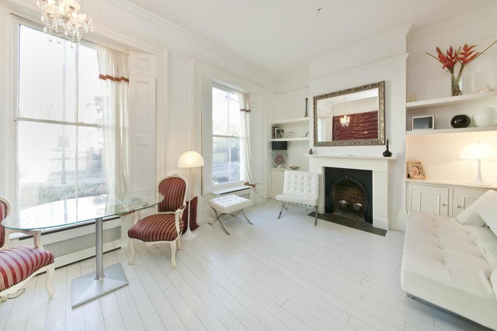 2 bed End of Terrace for rent in Fulham. From Chestertons Estate Agents - Fulham Road Lettings