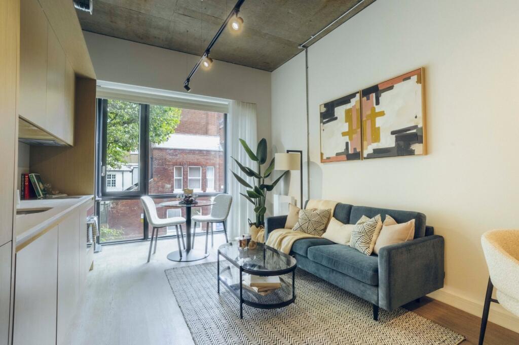 0 bed House (unspecified) for rent in Hammersmith. From Chestertons Estate Agents - Fulham Road Lettings