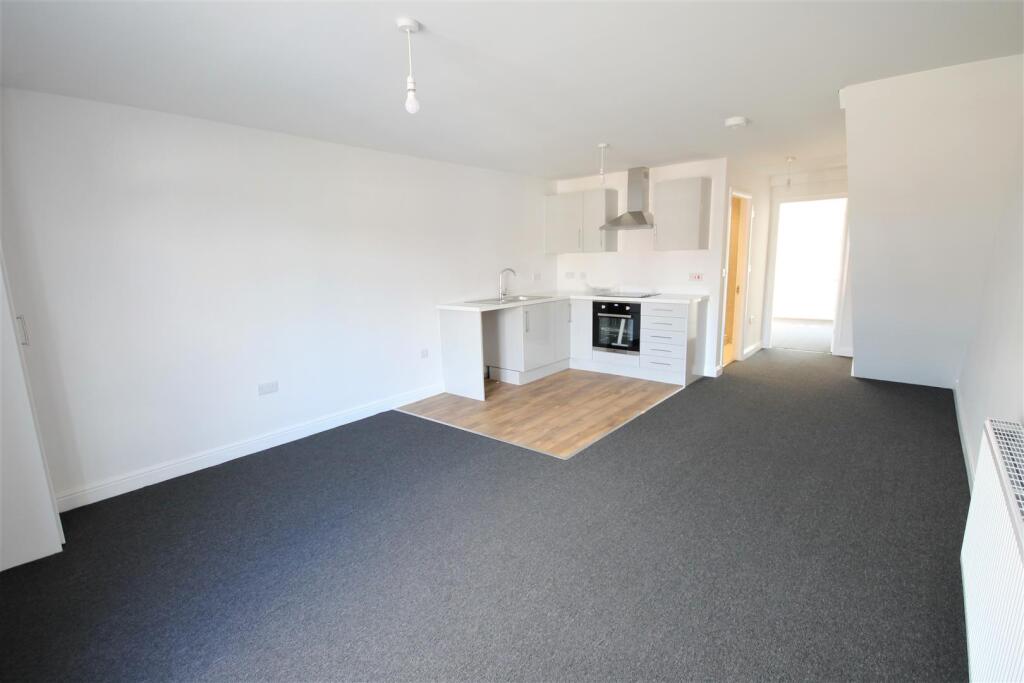 2 bed Apartment for rent in Swinton. From Ascend - Manchester