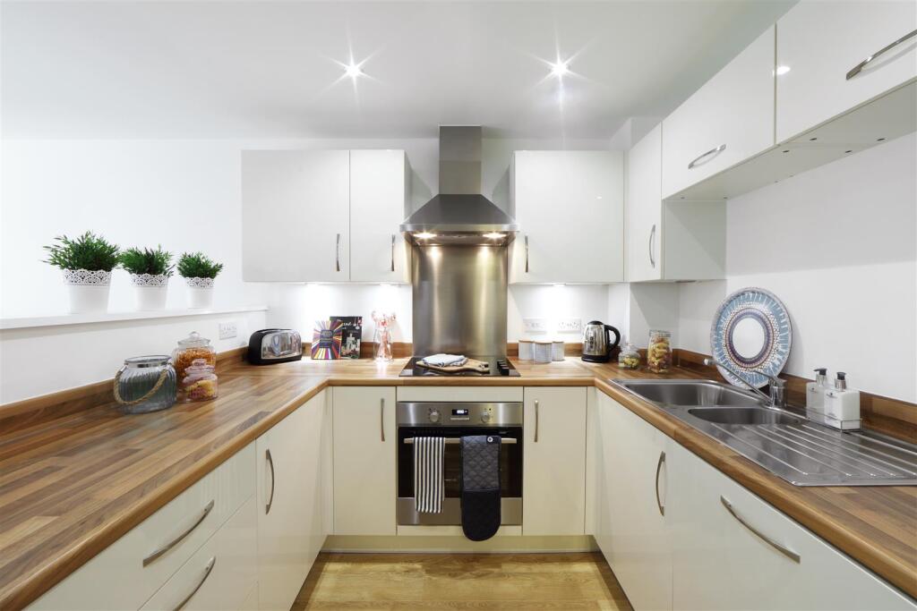 2 bed Apartment for rent in Worsley. From Ascend - Manchester 2 bed Apartment for rent in Worsley. From Ascend - Manchester