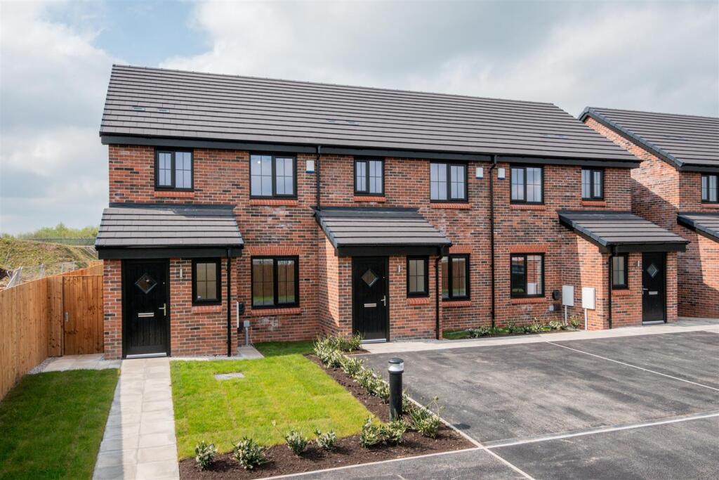 3 bed Semi Detached for rent in Blackrod. From Ascend - Manchester