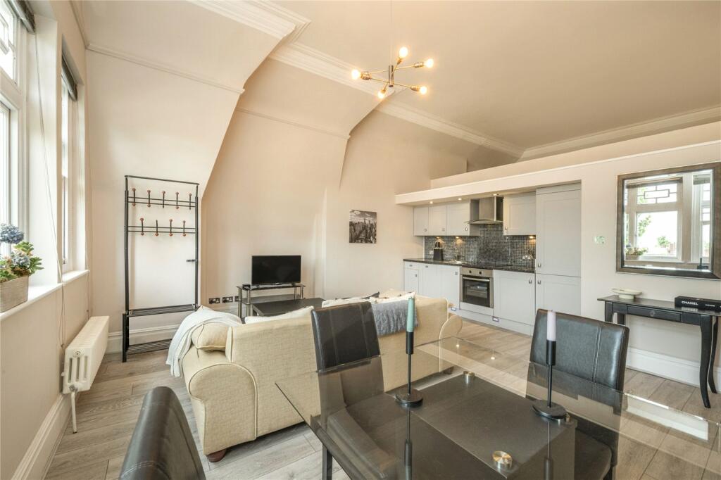 1 bed Flat for rent in Hampstead. From Chestertons Estate Agents - Hampstead Lettings
