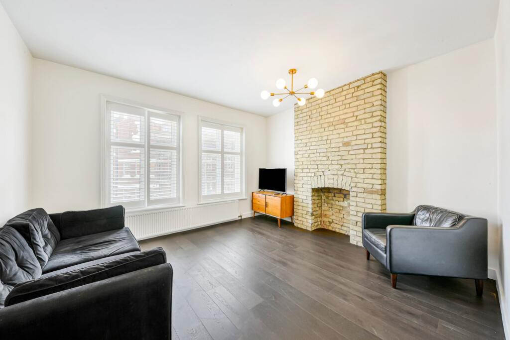 4 bed 1st Floor Flat for rent in Hampstead. From Chestertons Estate Agents - Hampstead Lettings
