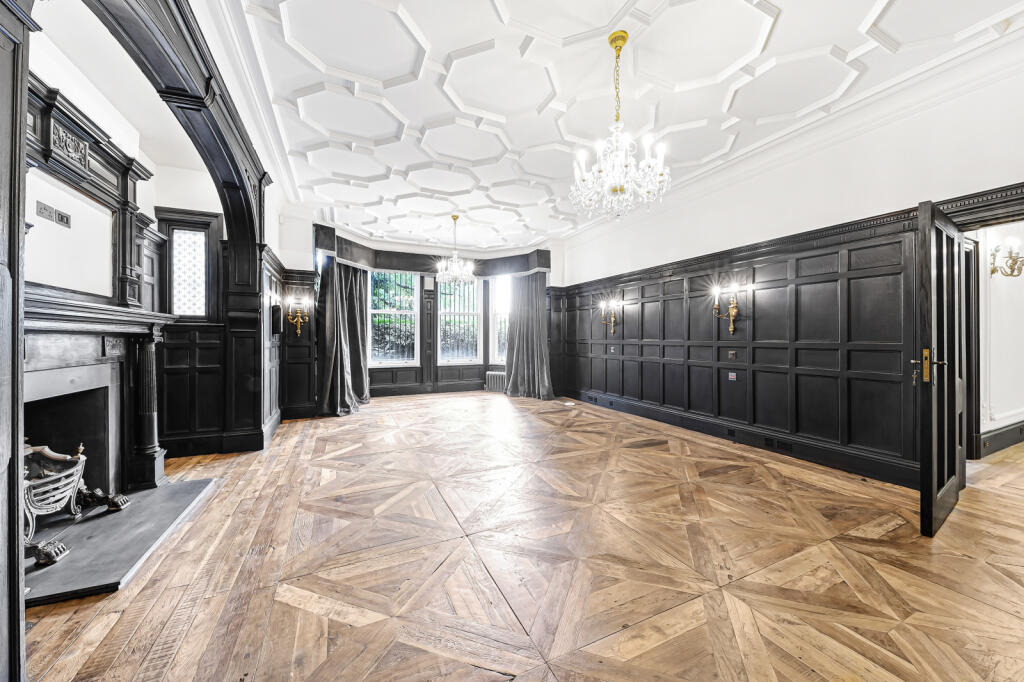 4 bed 1st Floor Flat for rent in Hampstead. From Chestertons Estate Agents - Hampstead Lettings