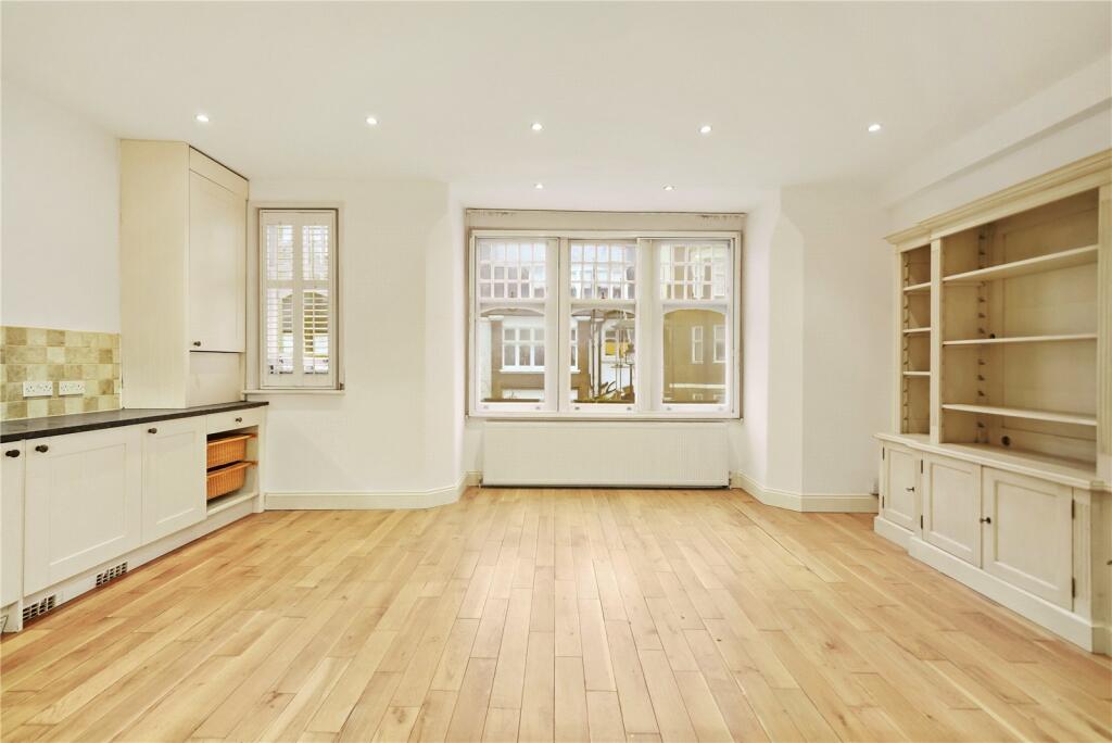 1 bed 1st Floor Flat for rent in Hampstead. From Chestertons Estate Agents - Hampstead Lettings