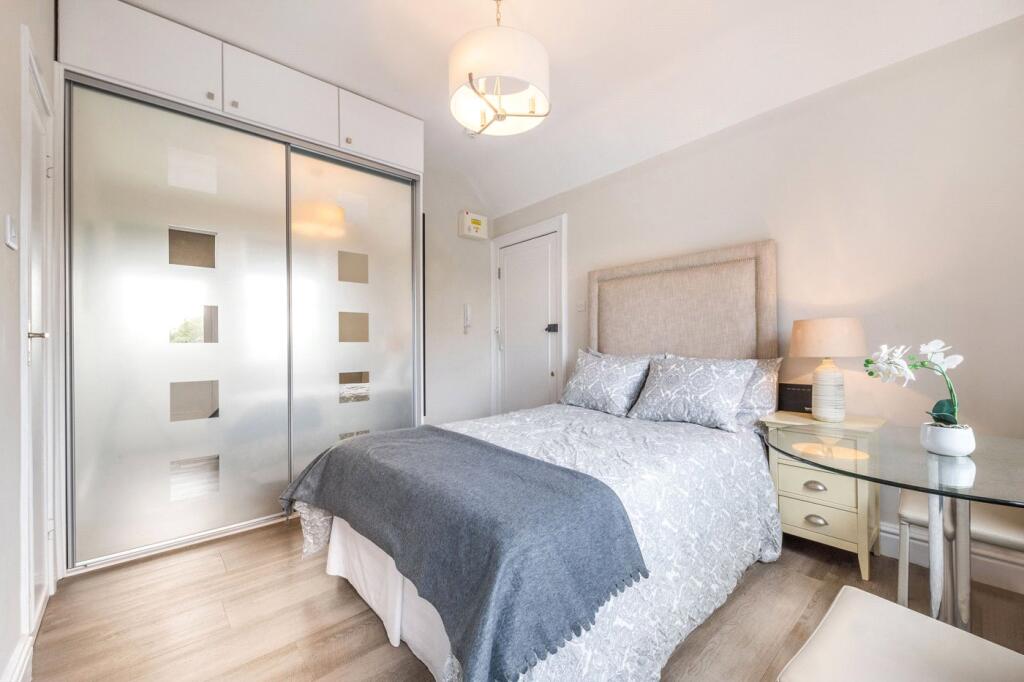 0 bed 1st Floor Flat for rent in Hampstead. From Chestertons Estate Agents - Hampstead Lettings