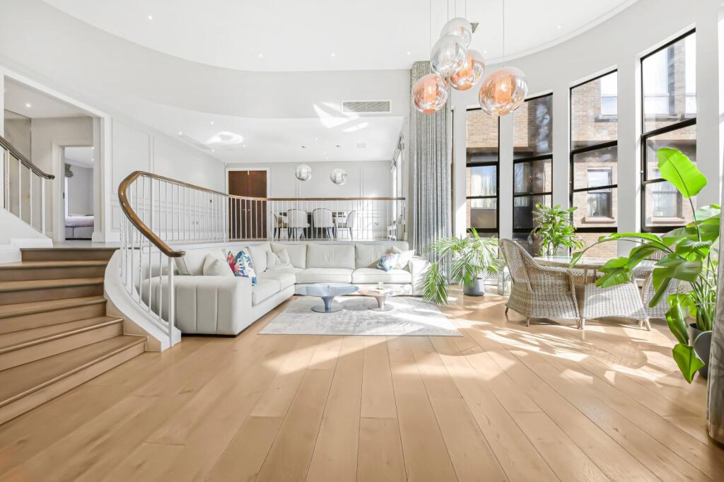 4 bed 1st Floor Flat for rent in Hampstead. From Chestertons Estate Agents - Hampstead Lettings 4 bed 1st Floor Flat for rent in Hampstead. From Chestertons Estate Agents - Hampstead Lettings