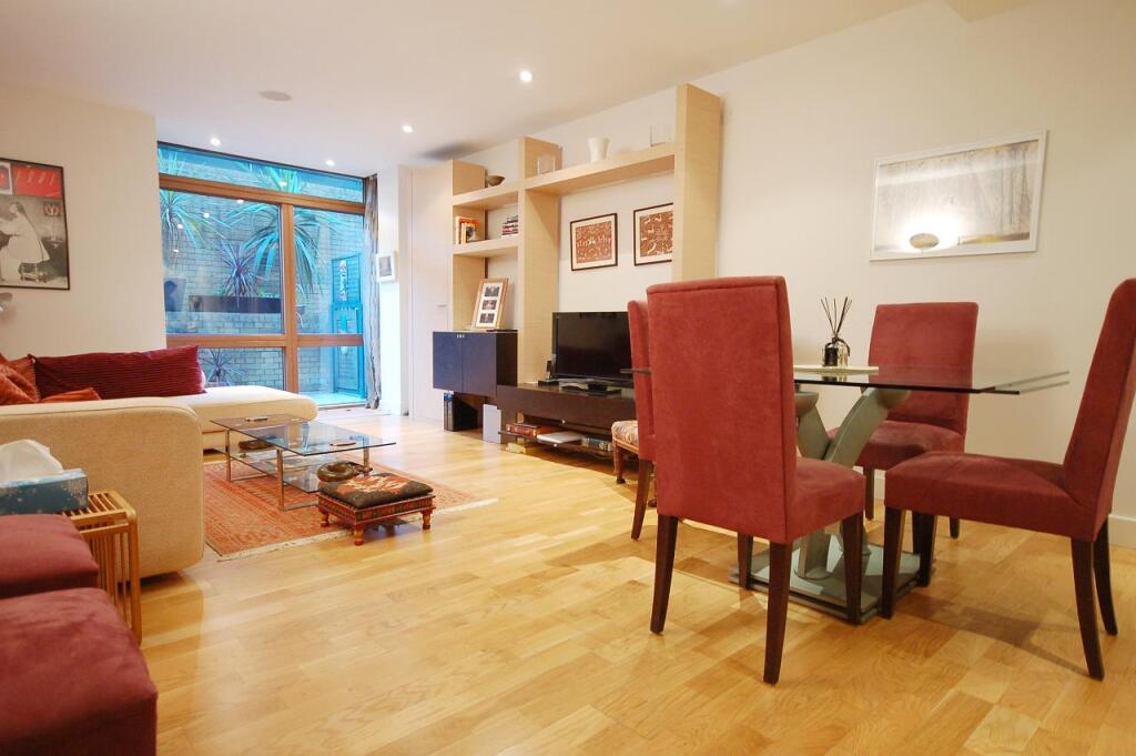 2 bed 1st Floor Flat for rent in Hampstead. From Chestertons Estate Agents - Hampstead Lettings