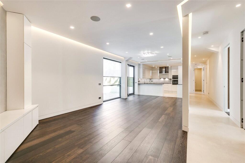 4 bed 1st Floor Flat for rent in Hampstead. From Chestertons Estate Agents - Hampstead Lettings