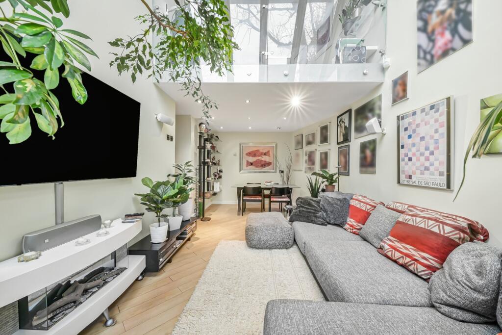 2 bed 1st Floor Flat for rent in Hampstead. From Chestertons Estate Agents - Hampstead Lettings