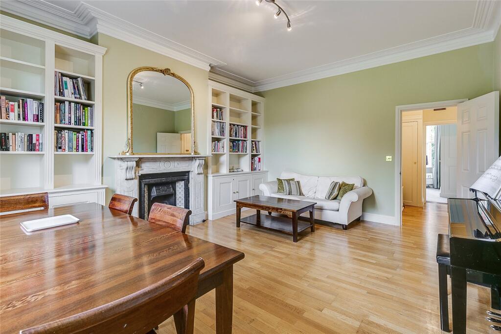 2 bed 1st Floor Flat for rent in Hampstead. From Chestertons Estate Agents - Hampstead Lettings