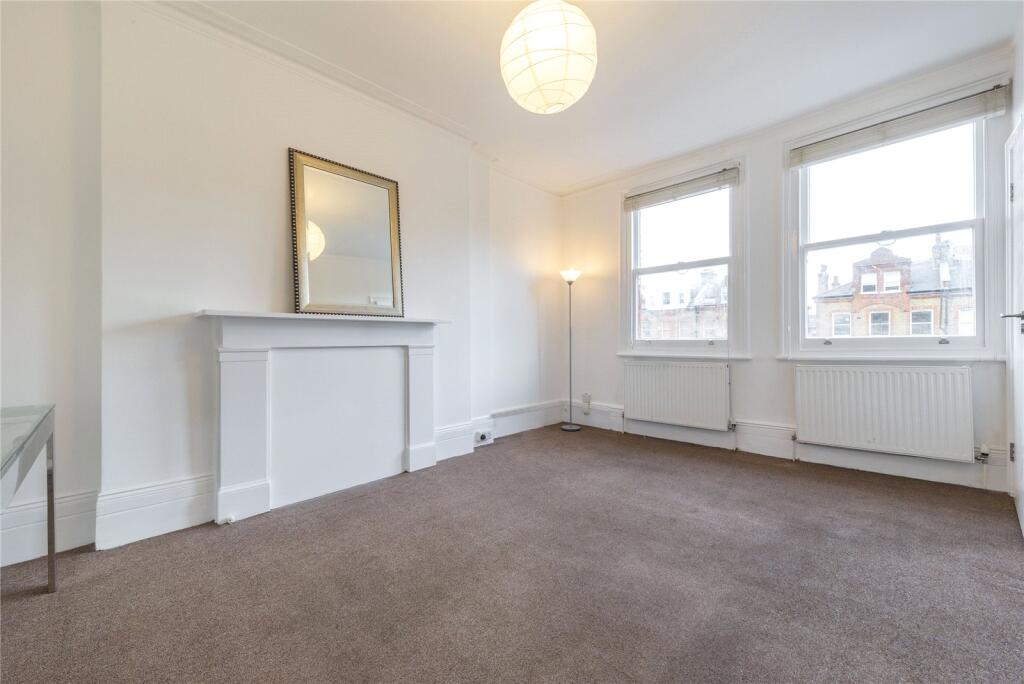 1 bed 1st Floor Flat for rent in Hampstead. From Chestertons Estate Agents - Hampstead Lettings