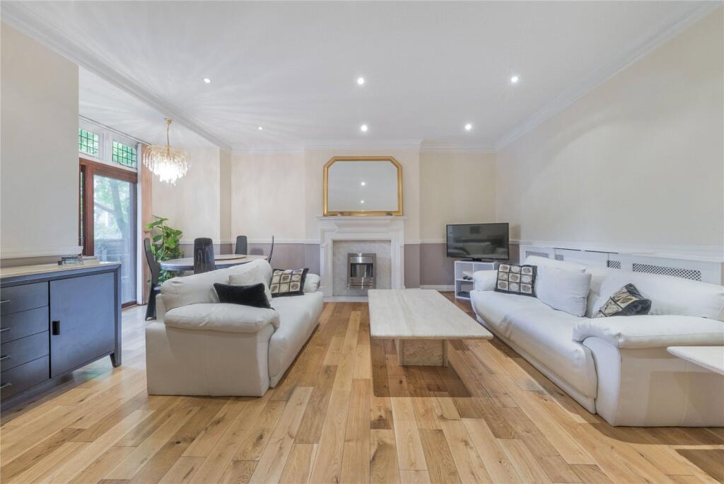 3 bed 1st Floor Flat for rent in Hampstead. From Chestertons Estate Agents - Hampstead Lettings
