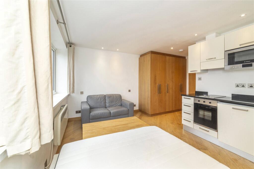 4 bed 1st Floor Flat for rent in Hampstead. From Chestertons Estate Agents - Hampstead Lettings