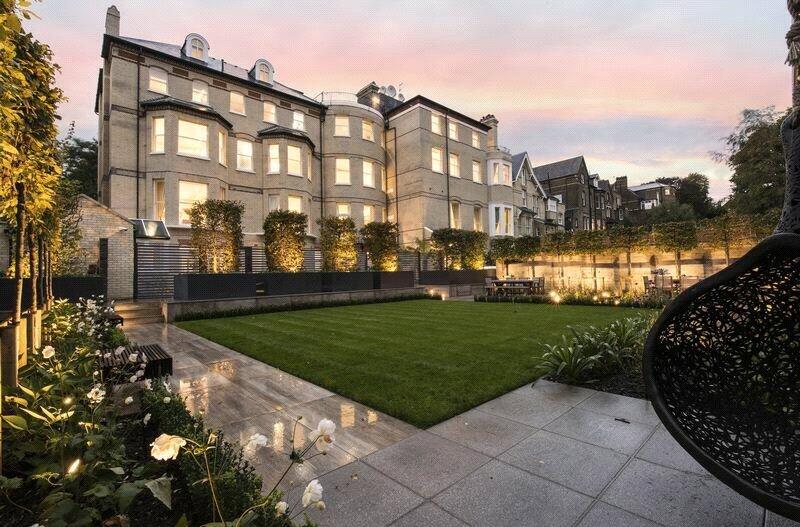 4 bed 1st Floor Flat for rent in Hampstead. From Chestertons Estate Agents - Hampstead Lettings