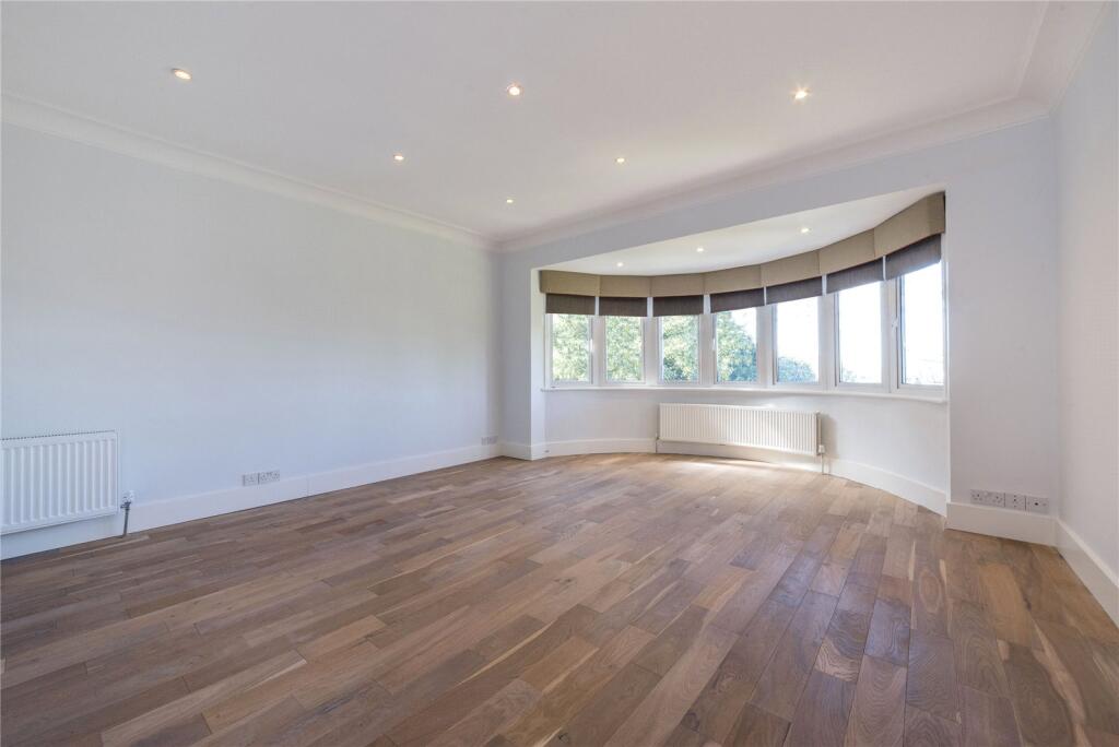 2 bed 1st Floor Flat for rent in Hampstead. From Chestertons Estate Agents - Hampstead Lettings