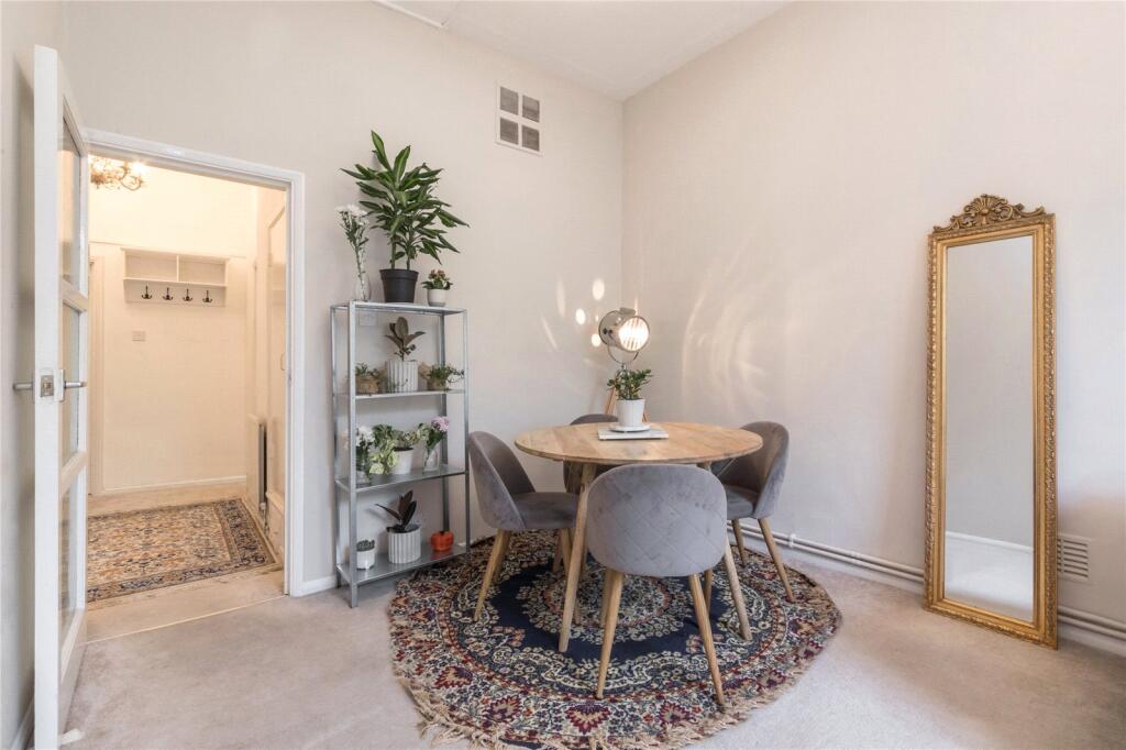 1 bed 1st Floor Flat for rent in Paddington. From Chestertons - Capital Markets