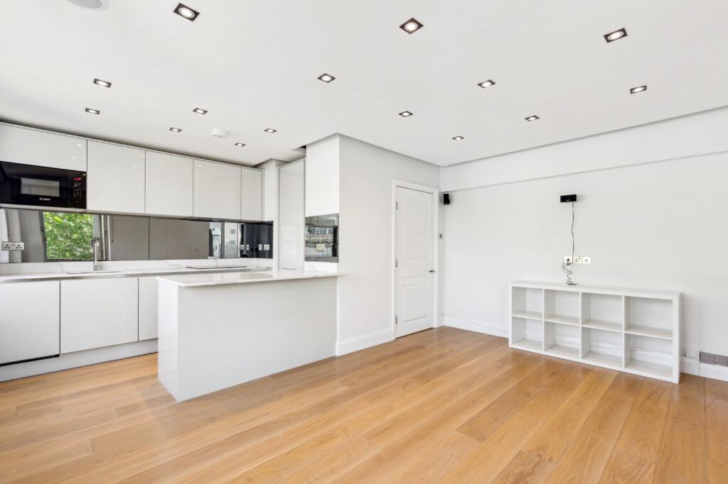 1 bed 1st Floor Flat for rent in Paddington. From Chestertons - Capital Markets
