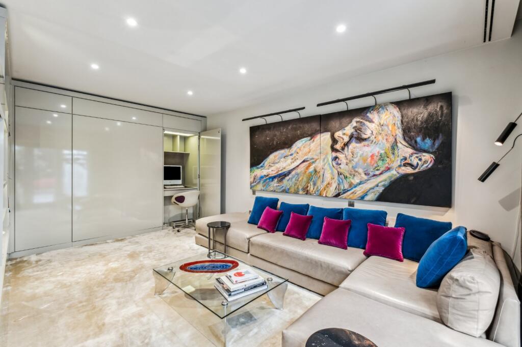 3 bed 1st Floor Flat for rent in Paddington. From Chestertons - Capital Markets 3 bed 1st Floor Flat for rent in Paddington. From Chestertons - Capital Markets