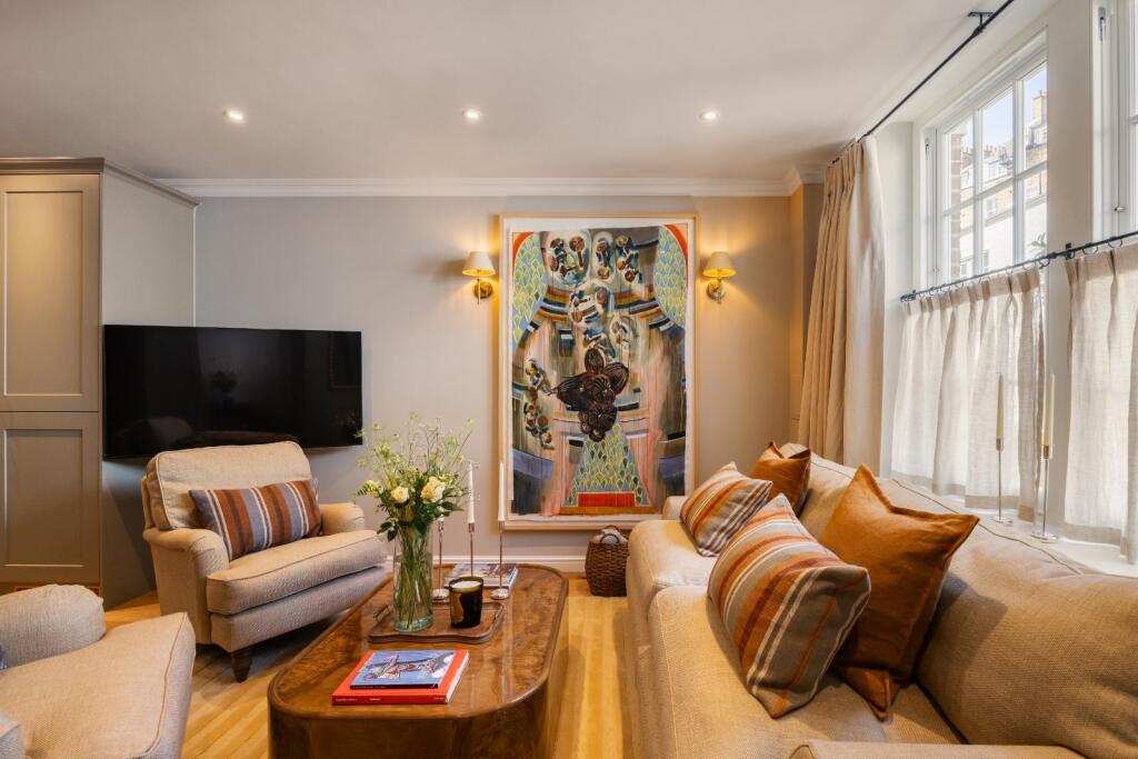 3 bed Mews for rent in Paddington. From Chestertons - Capital Markets 3 bed Mews for rent in Paddington. From Chestertons - Capital Markets