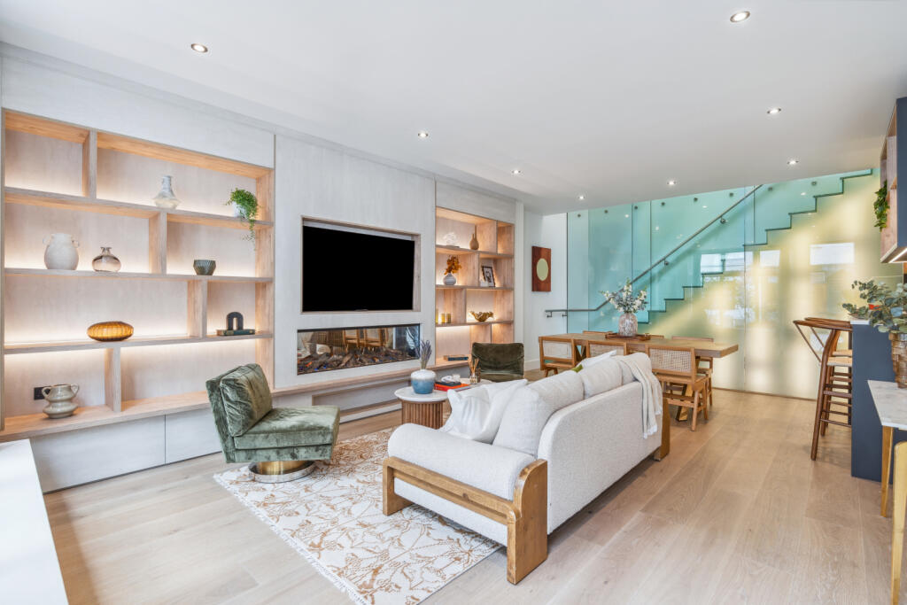 2 bed Mews for rent in Paddington. From Chestertons - Capital Markets