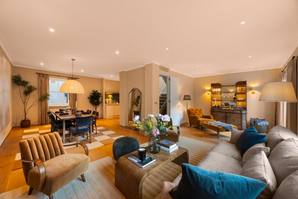 3 bed Mews for rent in Paddington. From Chestertons - Capital Markets 3 bed Mews for rent in Paddington. From Chestertons - Capital Markets