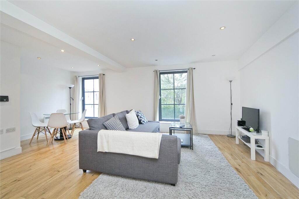2 bed Flat for rent in Camden Town. From Chestertons Estate Agents - Islington Lettings