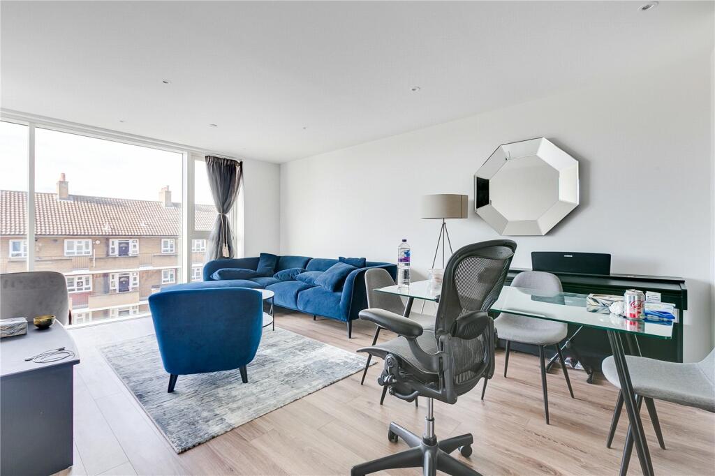 2 bed Flat for rent in Stoke Newington. From Chestertons Estate Agents - Islington Lettings