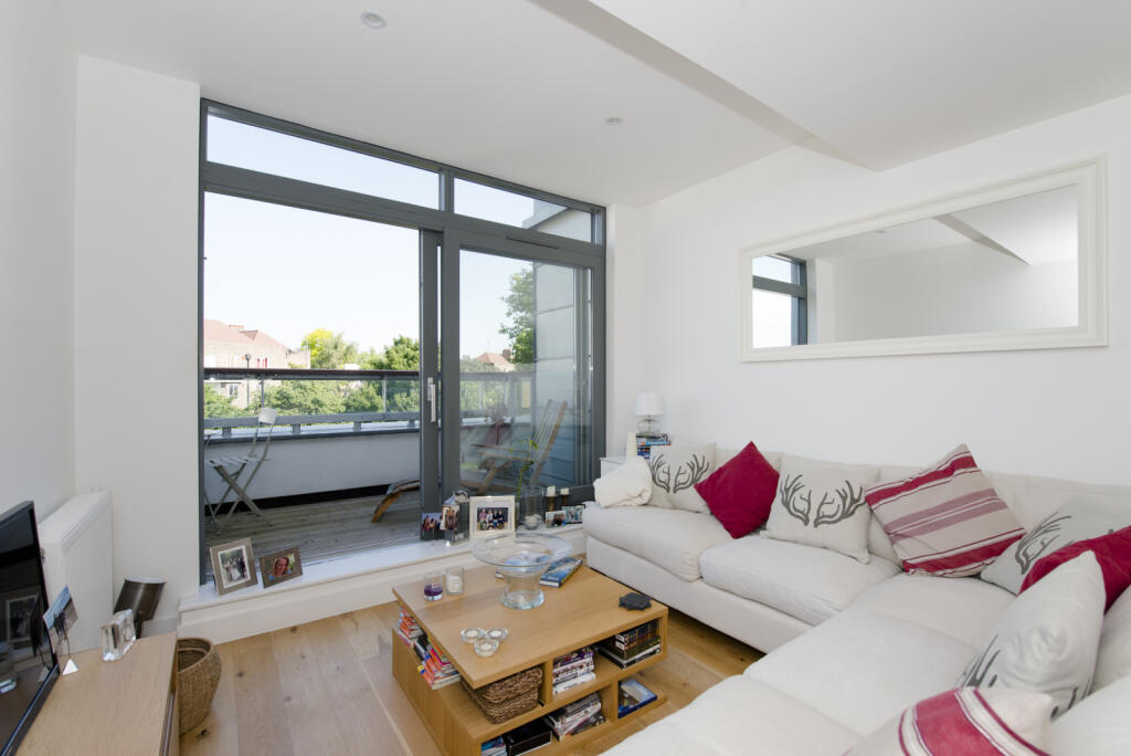 2 bed Flat for rent in Islington. From Chestertons Estate Agents - Islington Lettings