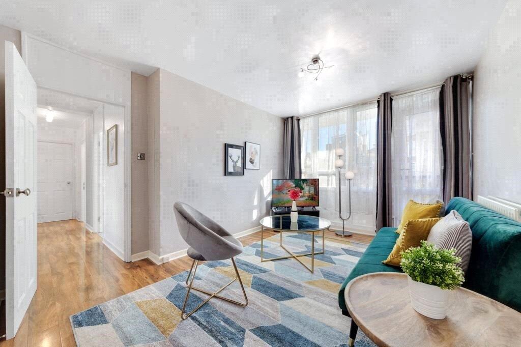 2 bed 1st Floor Flat for rent in Bethnal Green. From Chestertons - Islington