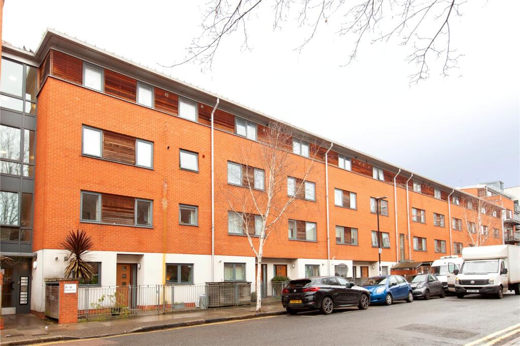 3 bed 1st Floor Flat for rent in Islington. From Chestertons - Islington 3 bed 1st Floor Flat for rent in Islington. From Chestertons - Islington
