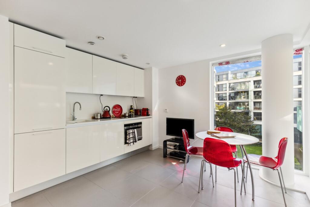 1 bed 1st Floor Flat for rent in Islington. From Chestertons - Islington