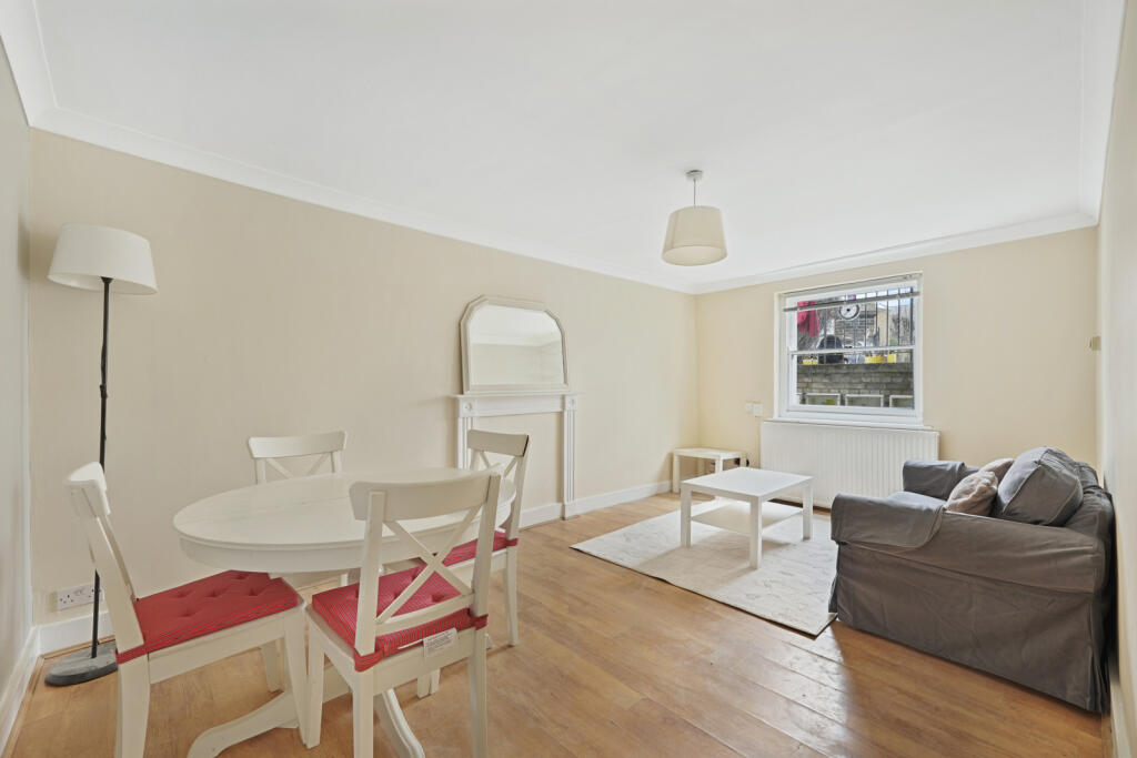 2 bed 1st Floor Flat for rent in Stoke Newington. From Chestertons - Islington