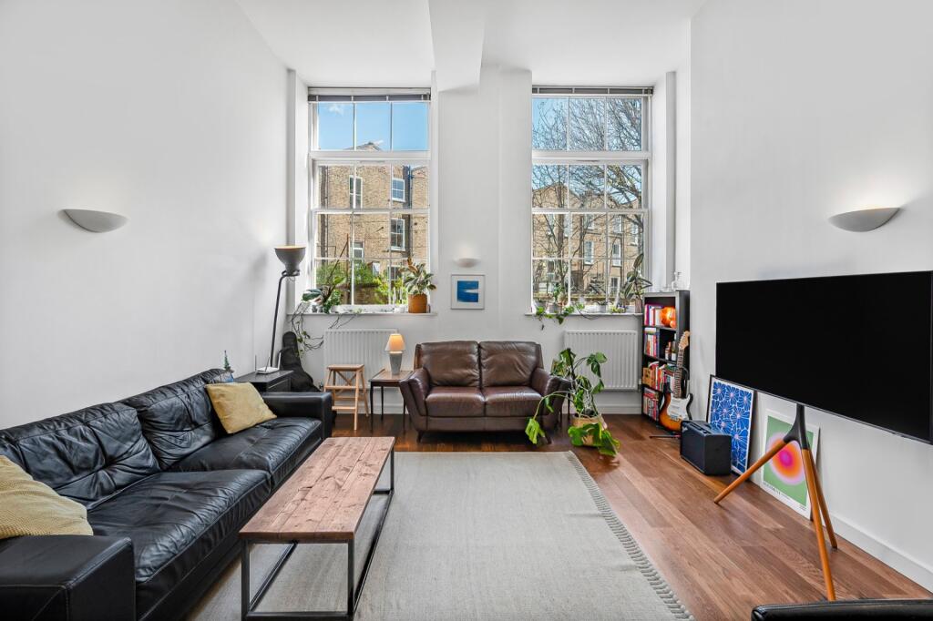 1 bed 1st Floor Flat for rent in Islington. From Chestertons - Islington