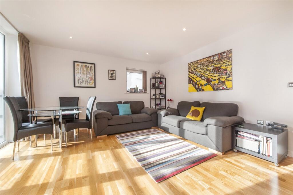 1 bed 1st Floor Flat for rent in Islington. From Chestertons - Islington