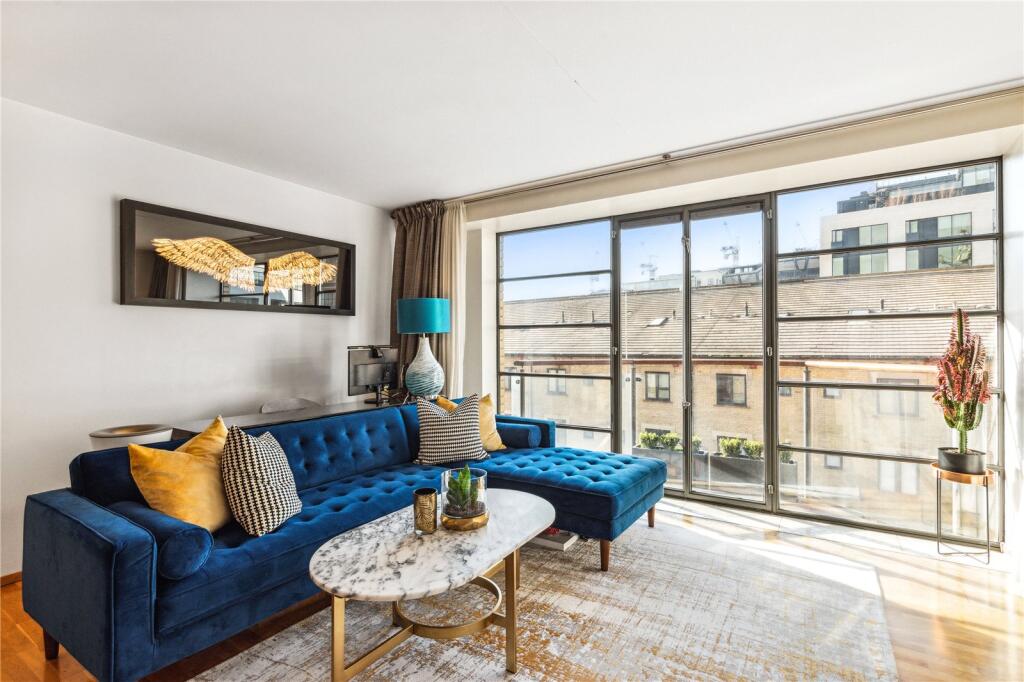 2 bed 1st Floor Flat for rent in Islington. From Chestertons - Islington