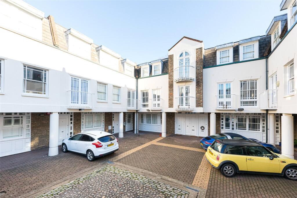 2 bed 1st Floor Flat for rent in Islington. From Chestertons - Islington