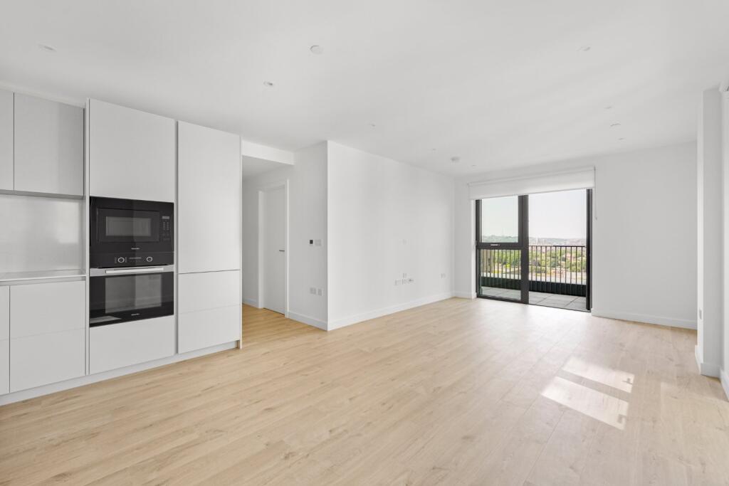 2 bed 1st Floor Flat for rent in . From Chestertons - Islington