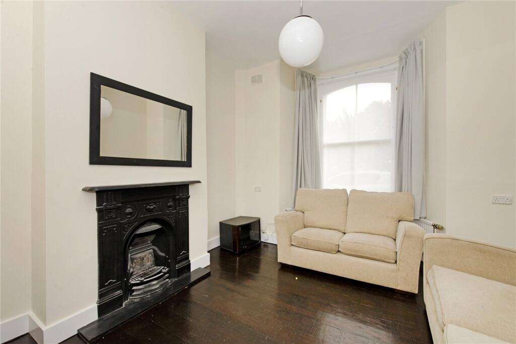 1 bed 1st Floor Flat for rent in Islington. From Chestertons - Islington