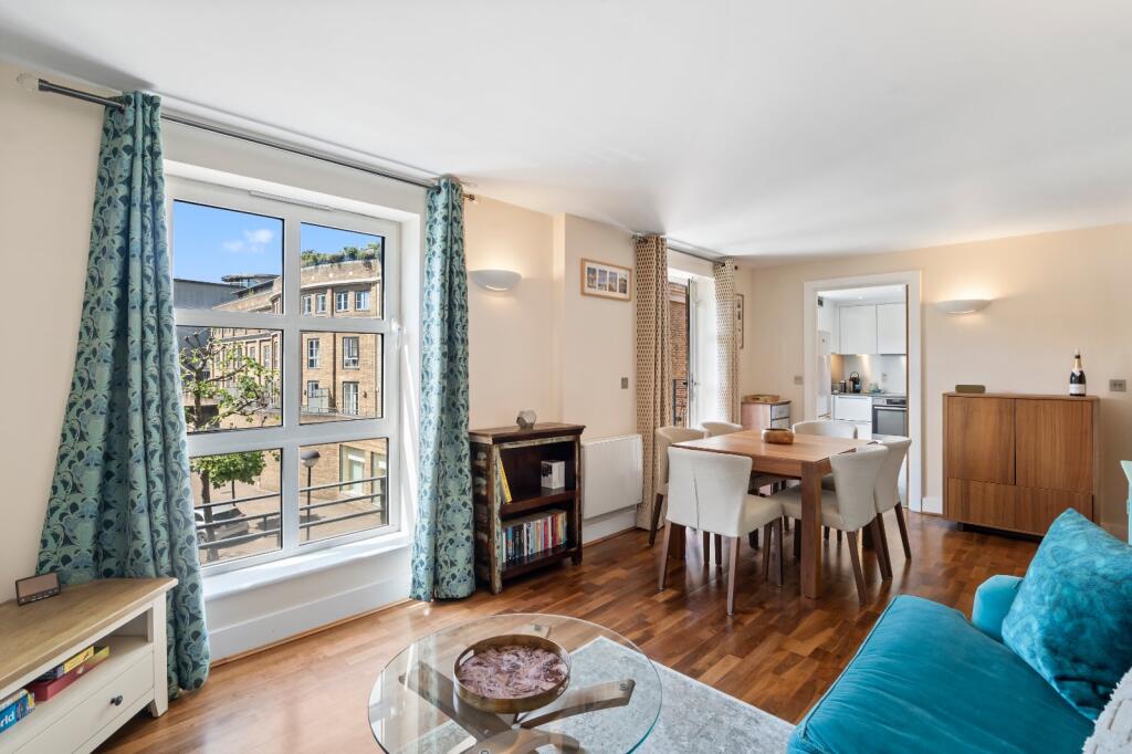 1 bed 1st Floor Flat for rent in Islington. From Chestertons - Islington