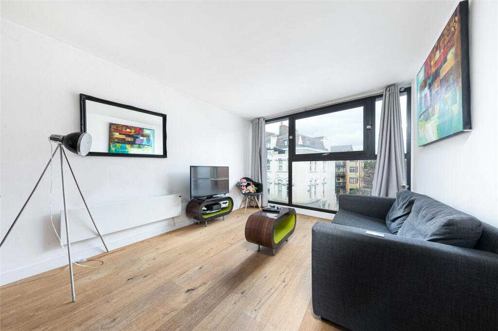 2 bed 1st Floor Flat for rent in Islington. From Chestertons - Islington