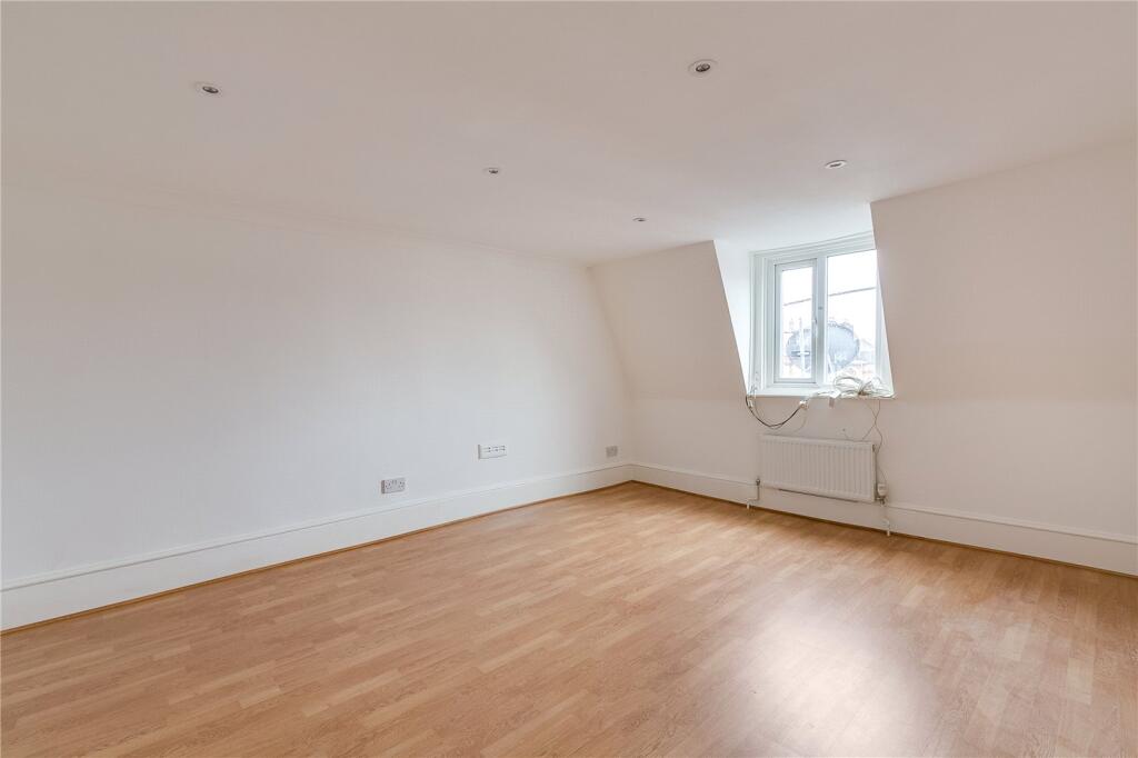 1 bed 1st Floor Flat for rent in Islington. From Chestertons - Islington