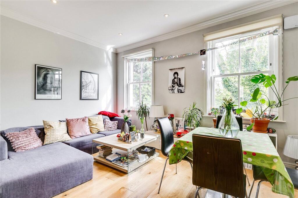 2 bed 1st Floor Flat for rent in Stoke Newington. From Chestertons - Islington