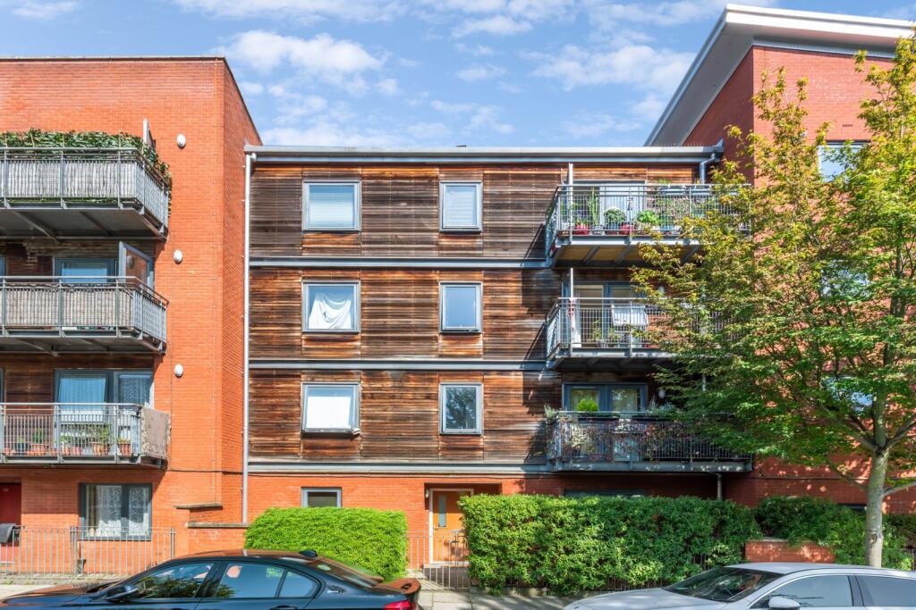 2 bed 1st Floor Flat for rent in Islington. From Chestertons - Islington