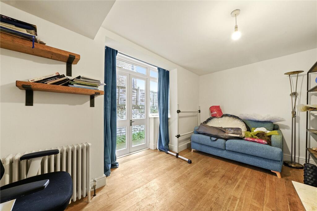 1 bed 1st Floor Flat for rent in Islington. From Chestertons - Islington