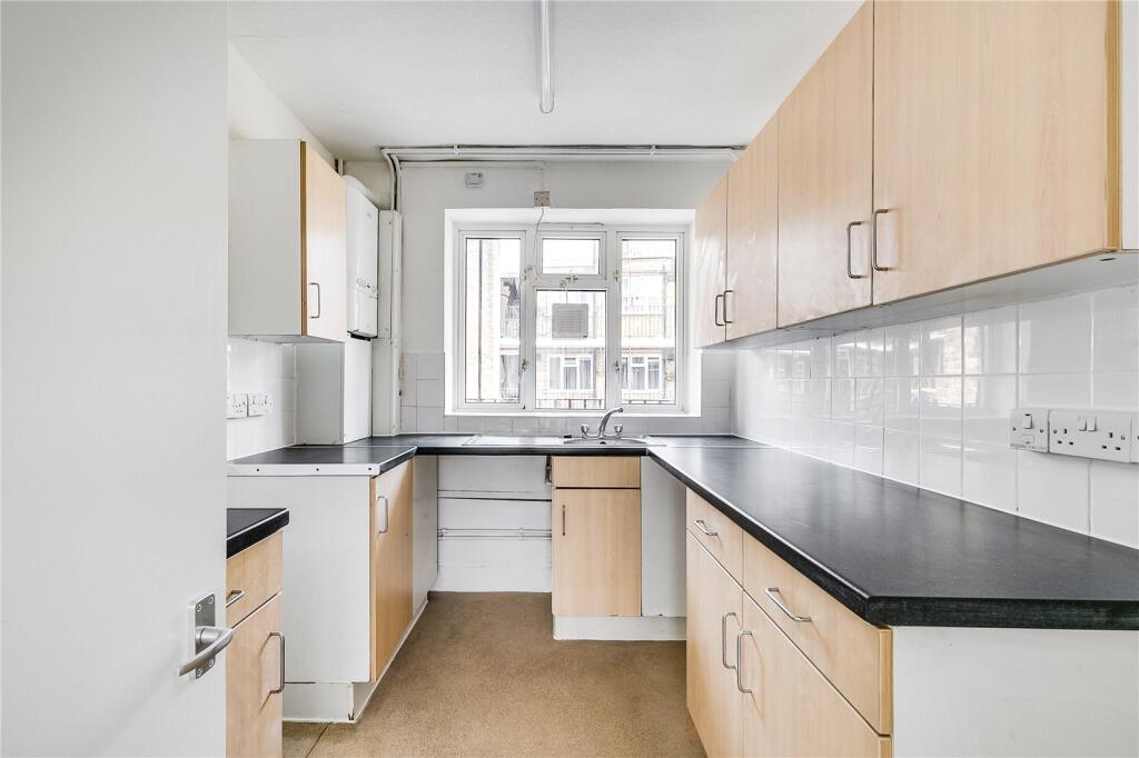 2 bed 1st Floor Flat for rent in Islington. From Chestertons - Islington